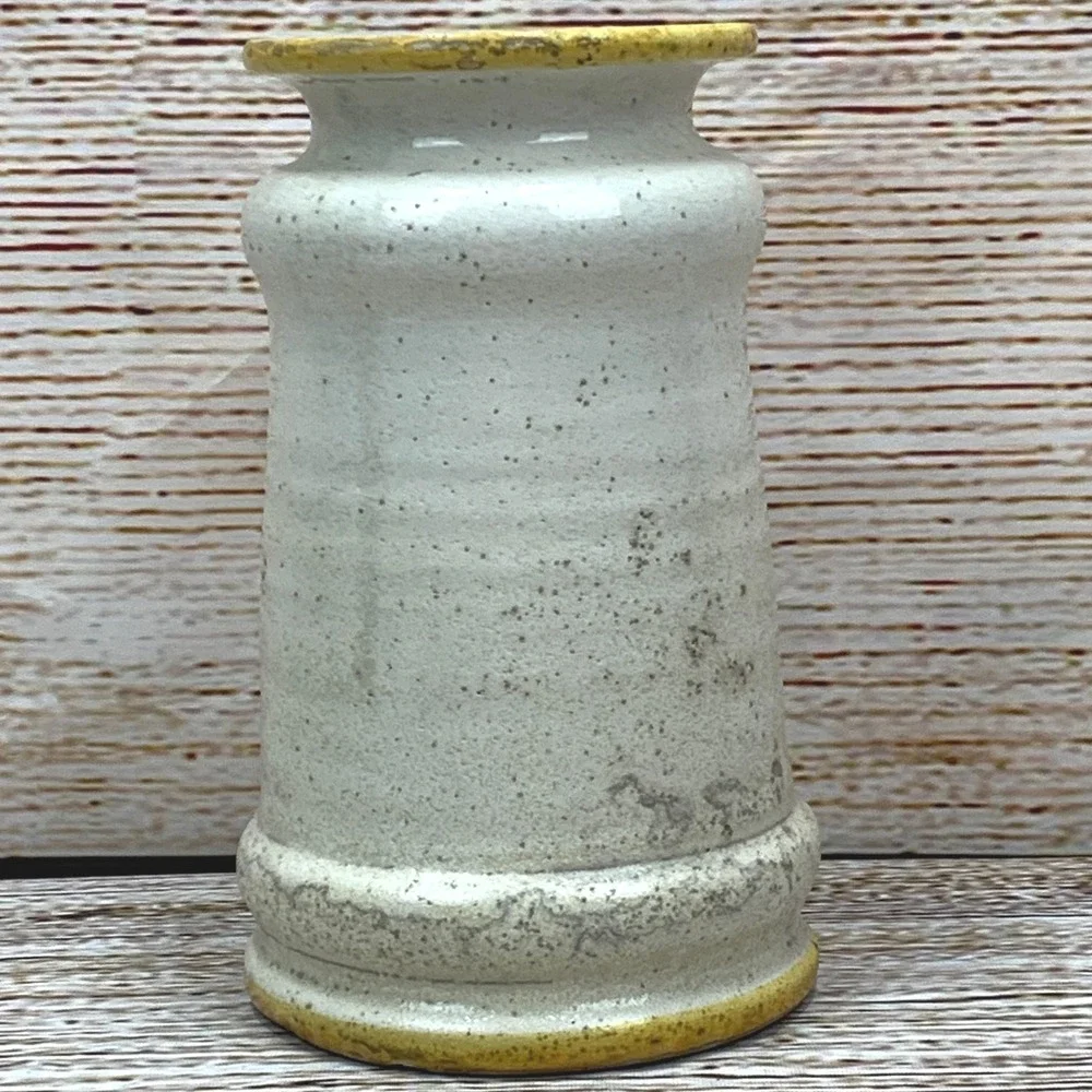 Antique Speckled Ceramic Vase Urn‎ w/ Crest Design Pottery Home Decor Accent